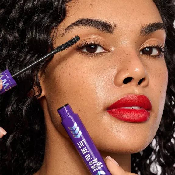 🌟 Mascara Lift Me Up Volume - NewWell
